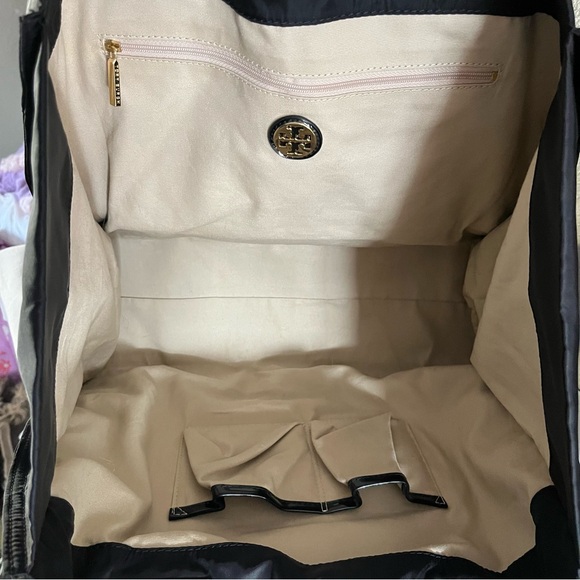 Tory Burch Ella Patent Nylon Tote Large In Black - Picture 7 of 17